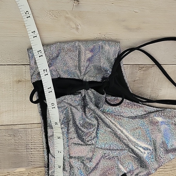 Women's Mini Metallic Hologram Two Piece Party Clubwear Beach Wear - Picture 10 of 16